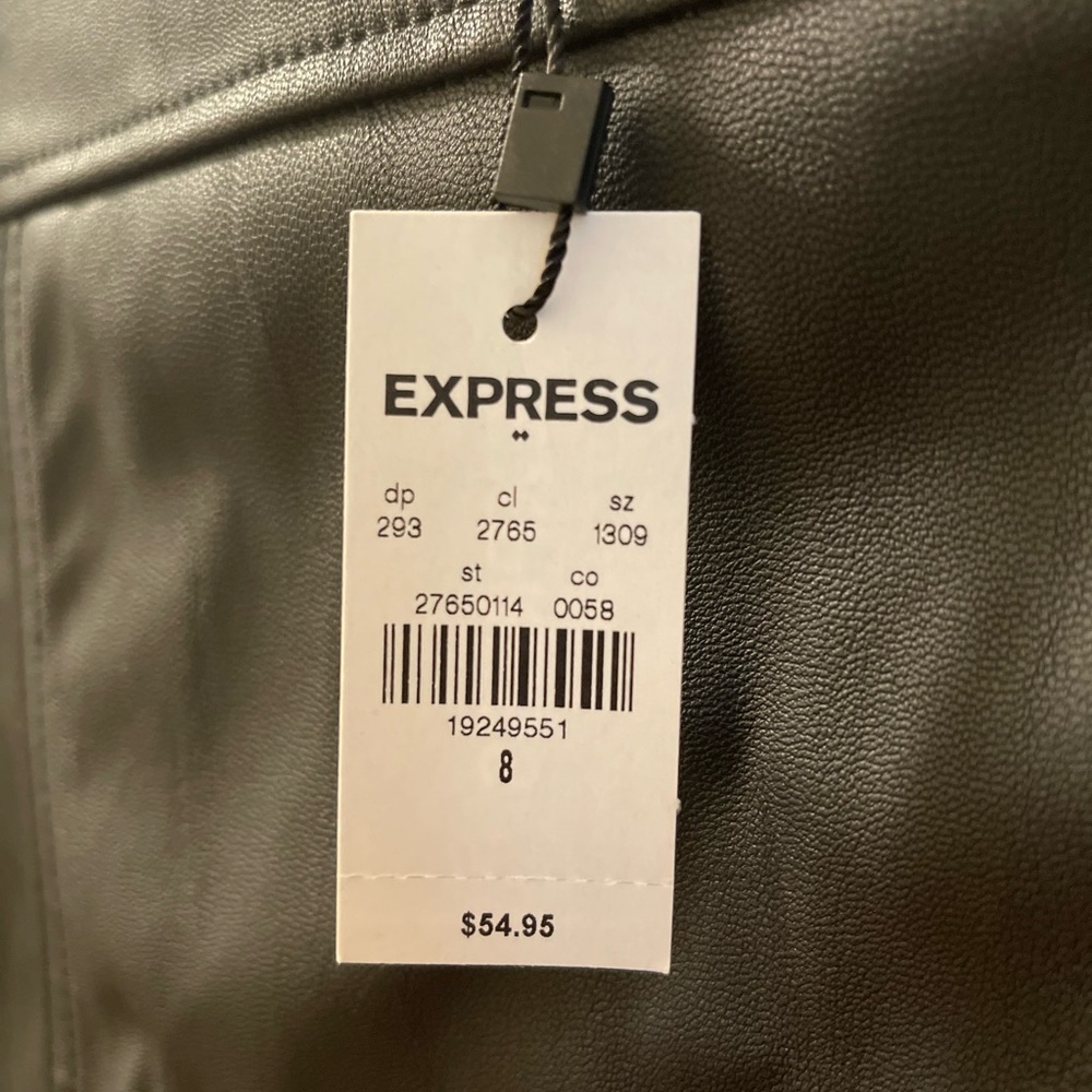 NWT Faux Leather Express miniskirt - Picture 2 of 3